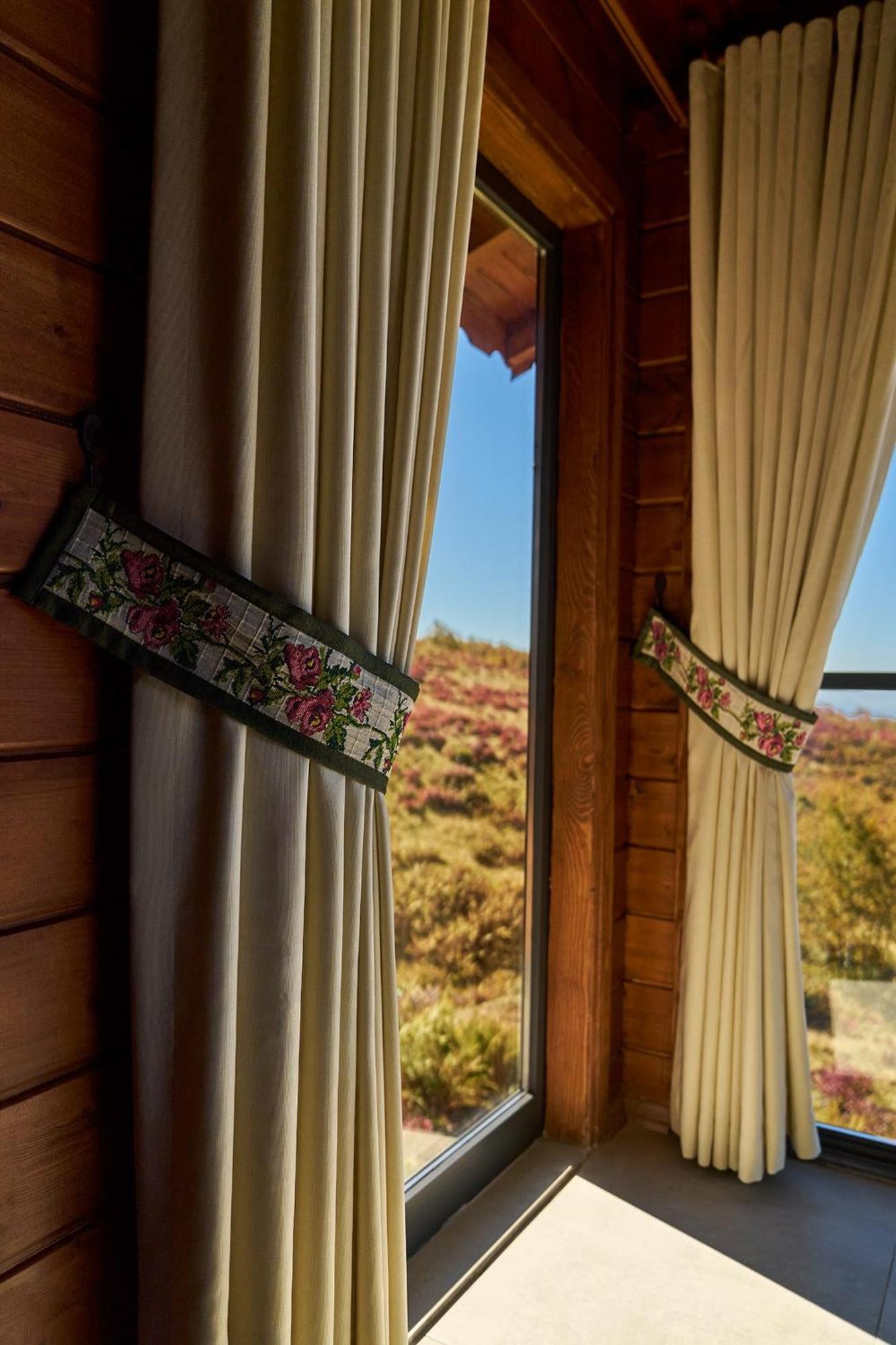 Flora Handuezue Resort & Wellness Bungalow Hotel Rize Exterior photo